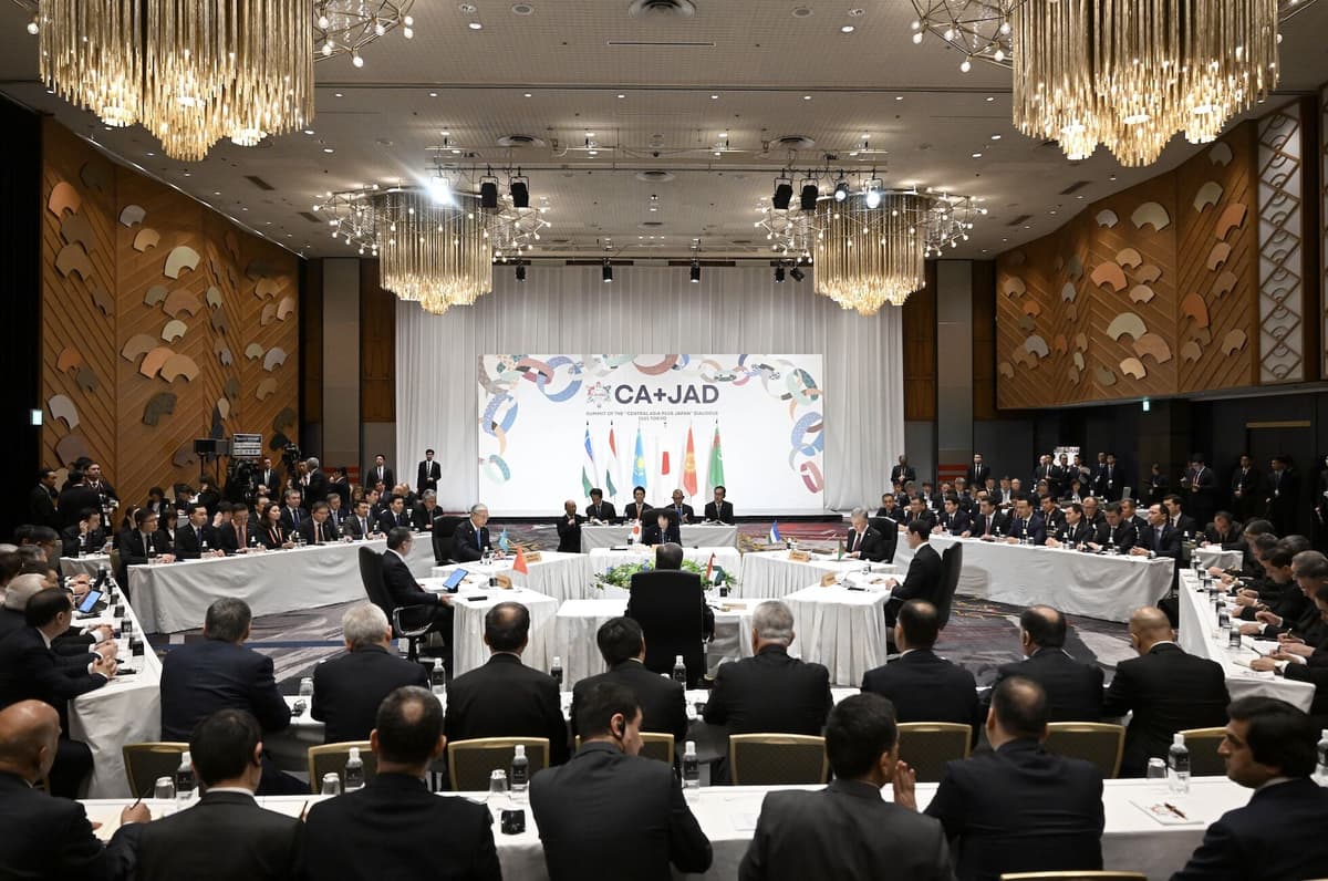 Президент Туркменистана принял участие в Саммите «ЦА+Япония»